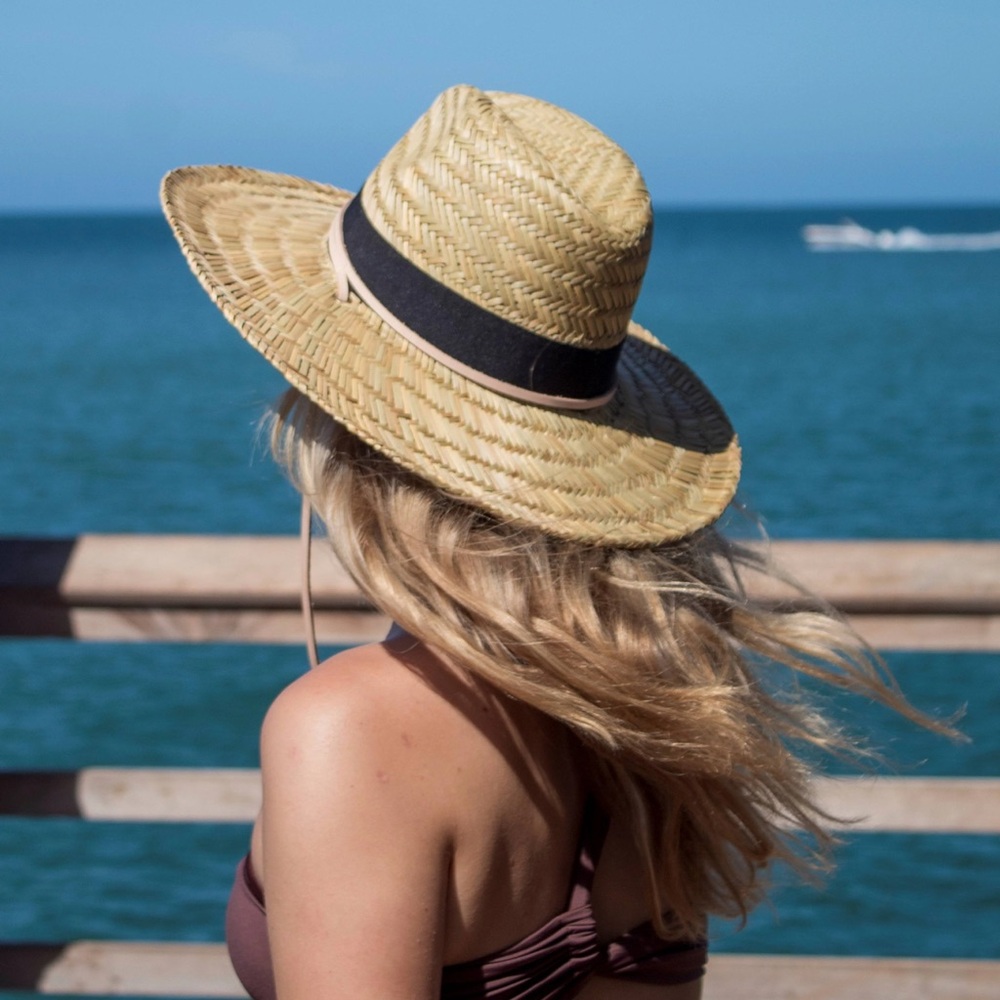 Anya & Niki- The Tower Hat